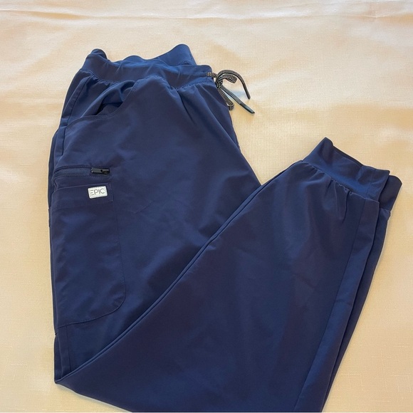 EPIC by IRG Women's Size XL Navy Healthcare Joggers - Picture 6 of 16